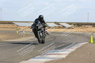 media/Nov-03-2024-TrackDaz (Sun) [[44580f4982]]/B Group/1220pm (Wheelie Bump)/